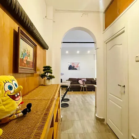Old Town Escape Apartment Bukarest